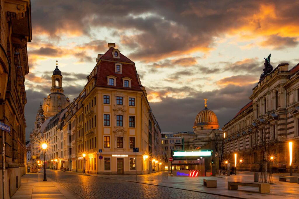 dresden-frauenkirche-innenstadt-sachsen-immobilien-hausverwaltung-immobilienverwaltung