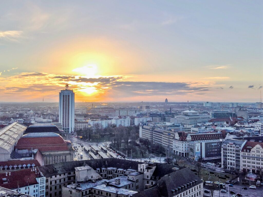 leipzig-skyline-sachsen-stadt-messeturm-hausverwaltung-immobilienverwaltung-immobilien